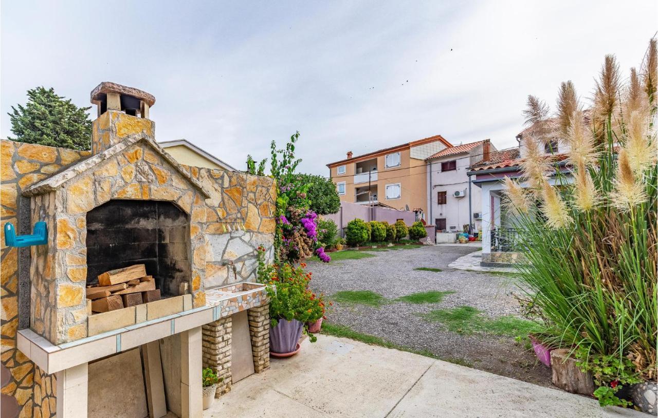 Nice Apartment In Premantura With Wifi Экстерьер фото