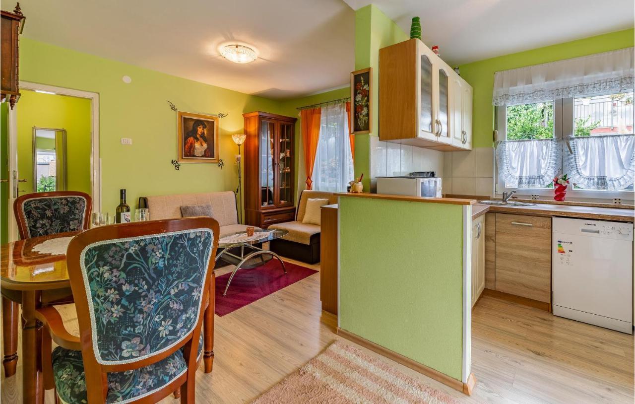 Nice Apartment In Premantura With Wifi Экстерьер фото